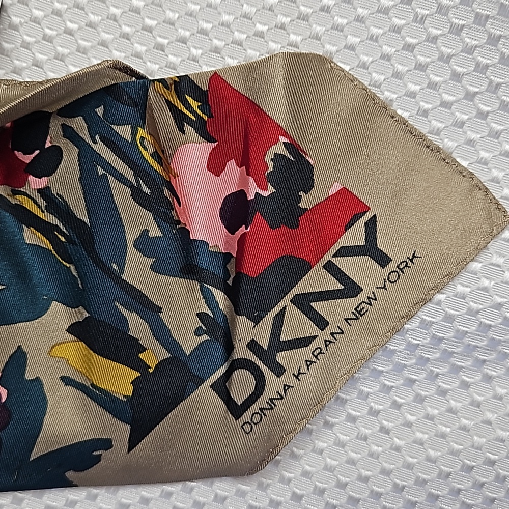 Donna Karan Handbag Scarf-khaki - Picture 3 of 7